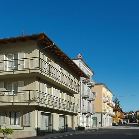 Appartamenti Rocca - Cav La Casa Di Rosa Monforte D'Alba Ngoại thất bức ảnh