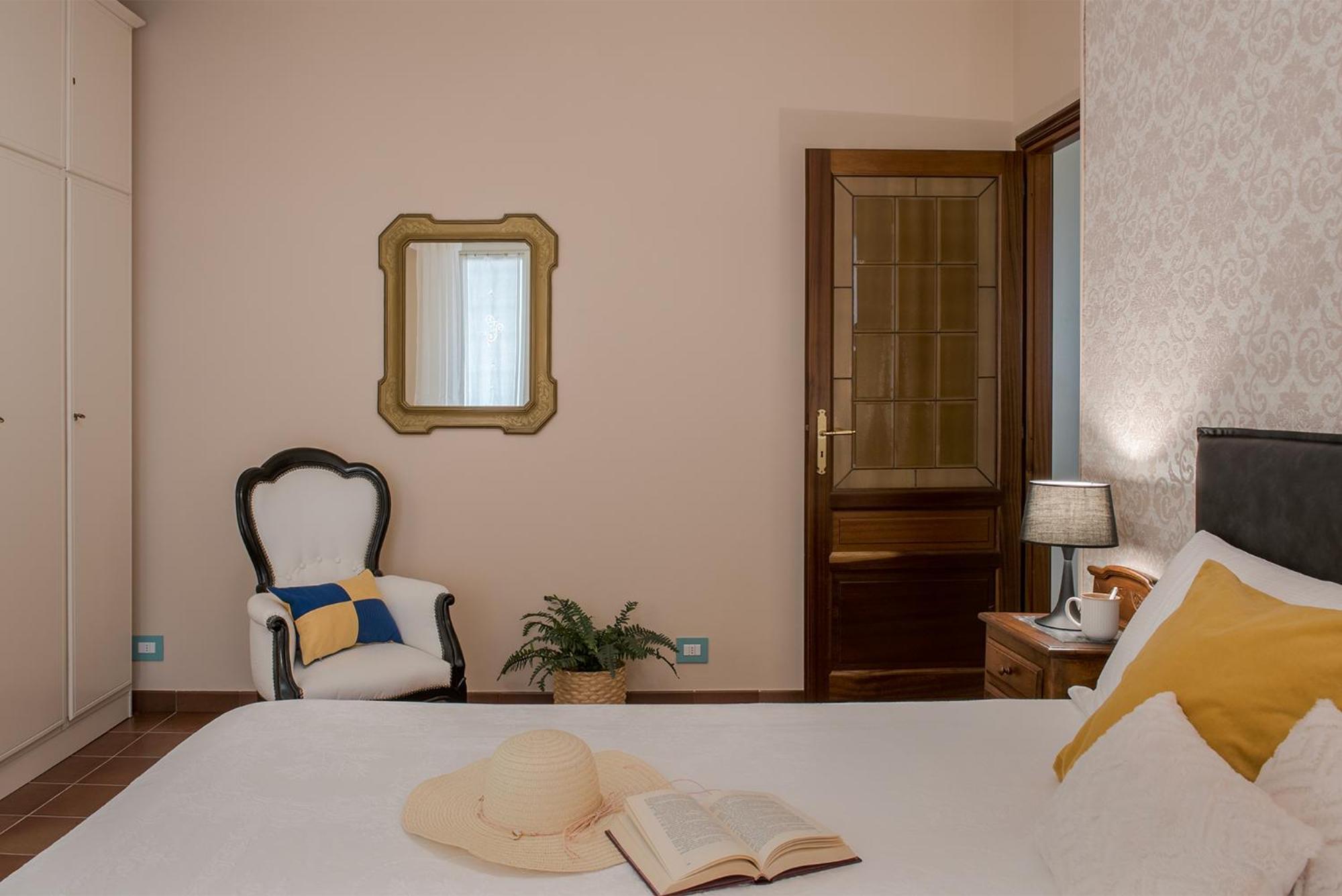 Appartamenti Rocca - Cav La Casa Di Rosa Monforte D'Alba Ngoại thất bức ảnh